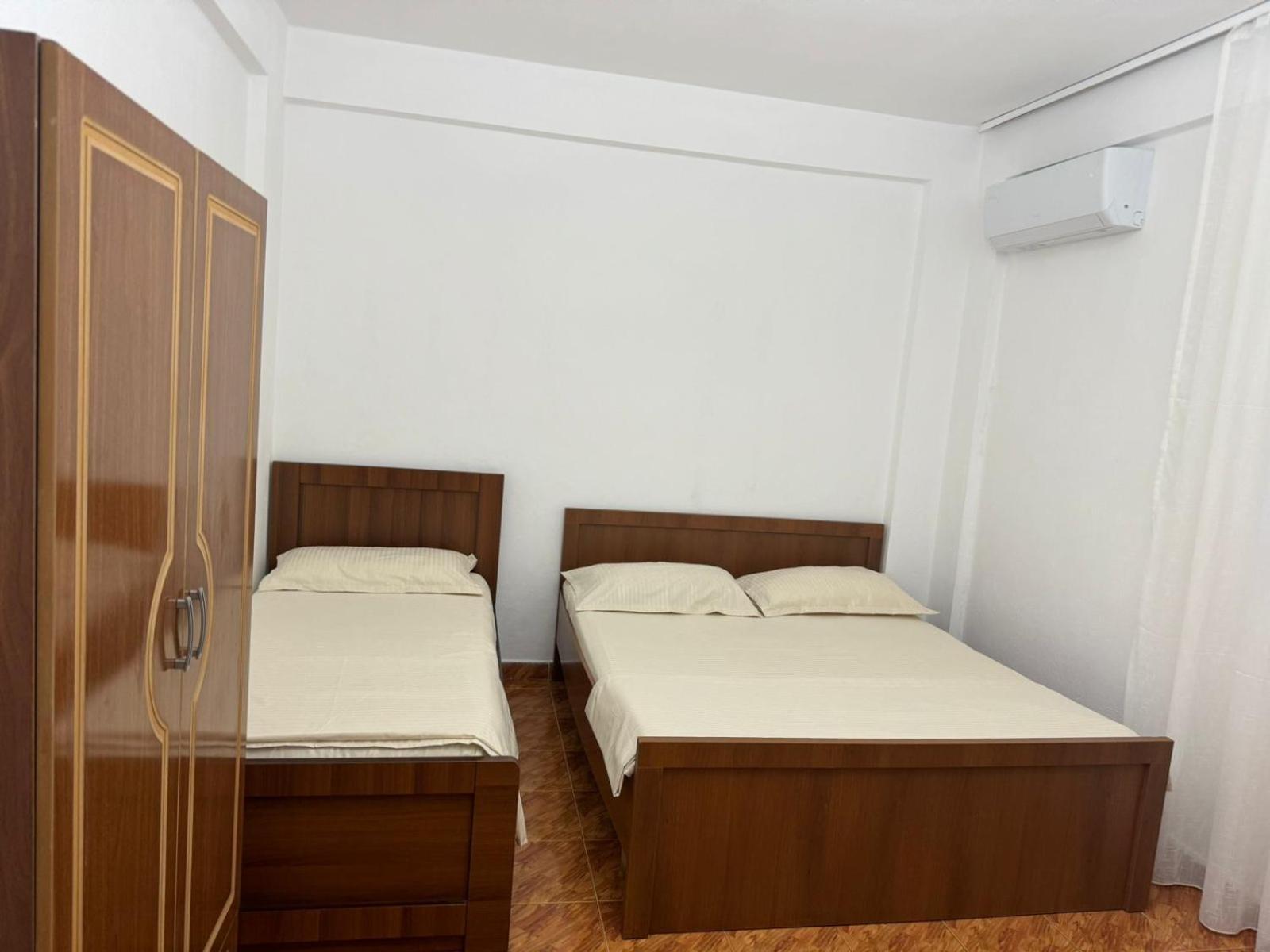 Melas Villa Durres Bagian luar foto