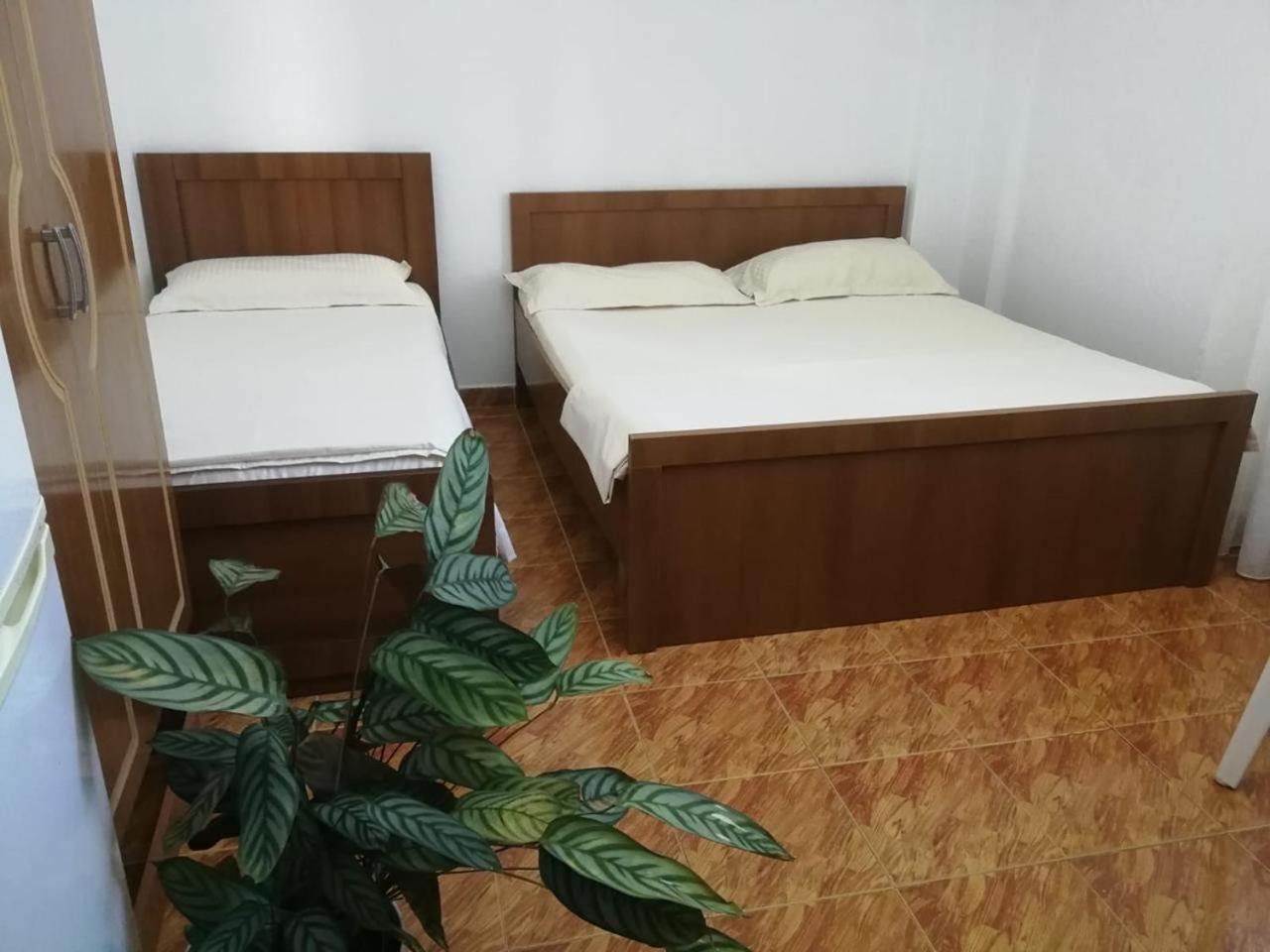 Melas Villa Durres Bagian luar foto