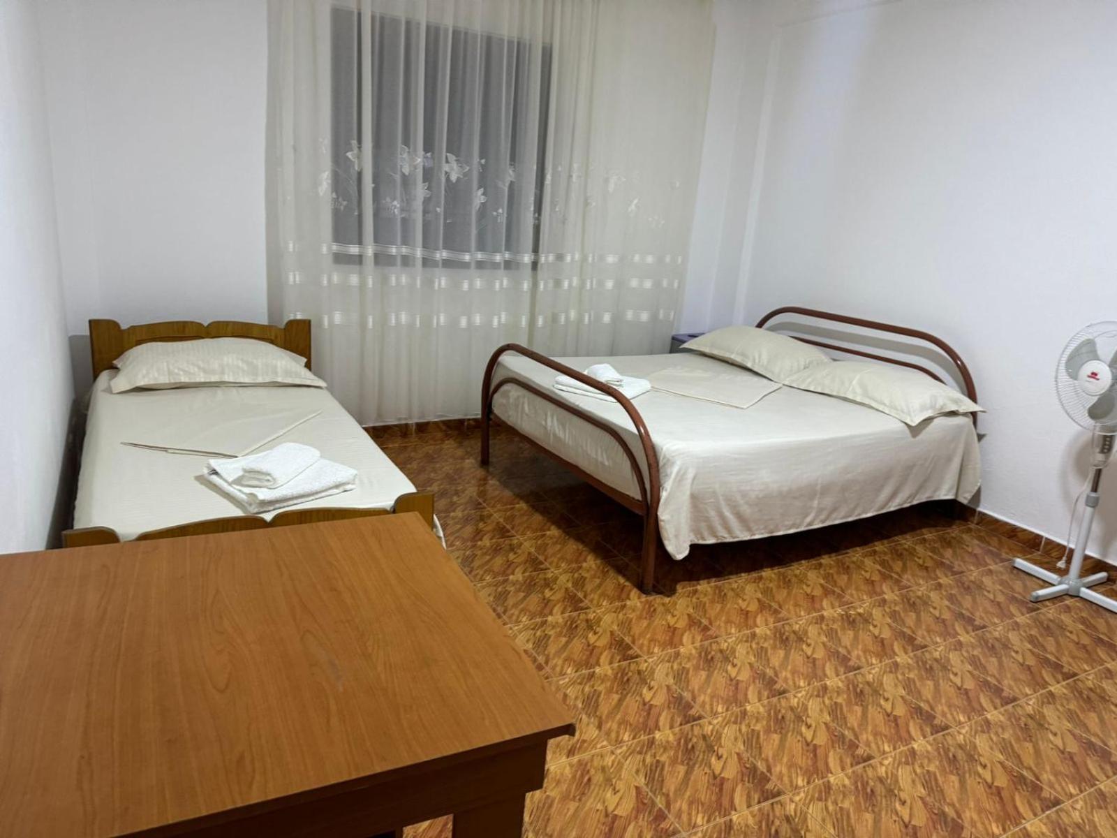 Melas Villa Durres Bagian luar foto