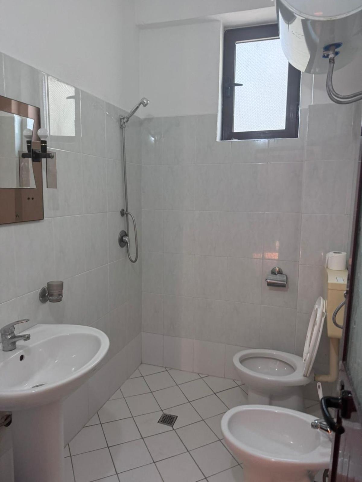 Melas Villa Durres Bagian luar foto