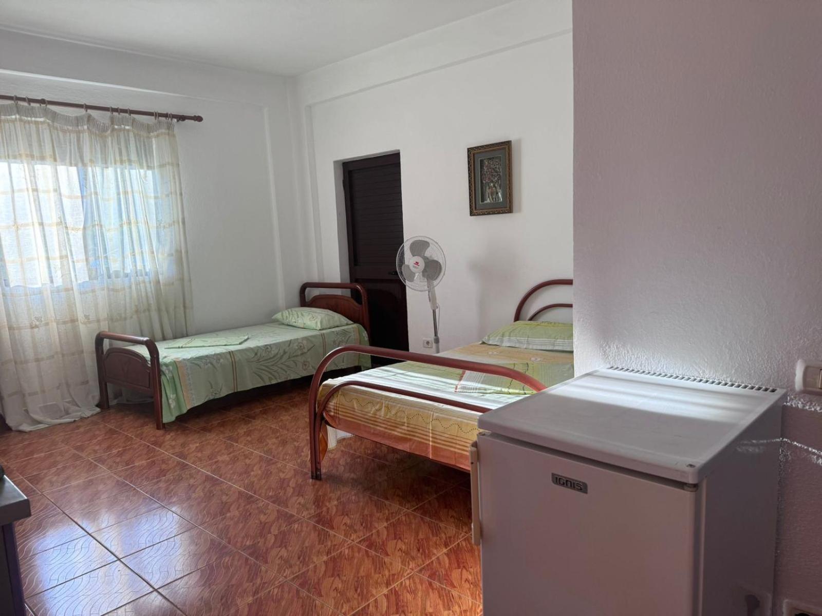 Melas Villa Durres Bagian luar foto